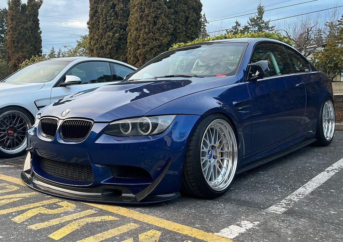 The Mashimarho Lemans Blue BMW E92 M3 build gallery and wallpapers