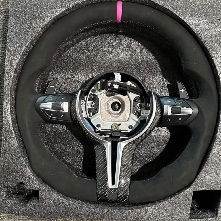 BMW aftermarket steering wheel Mashimarho Mashi Wheels Pink center stripe E9x f8x parts mods
