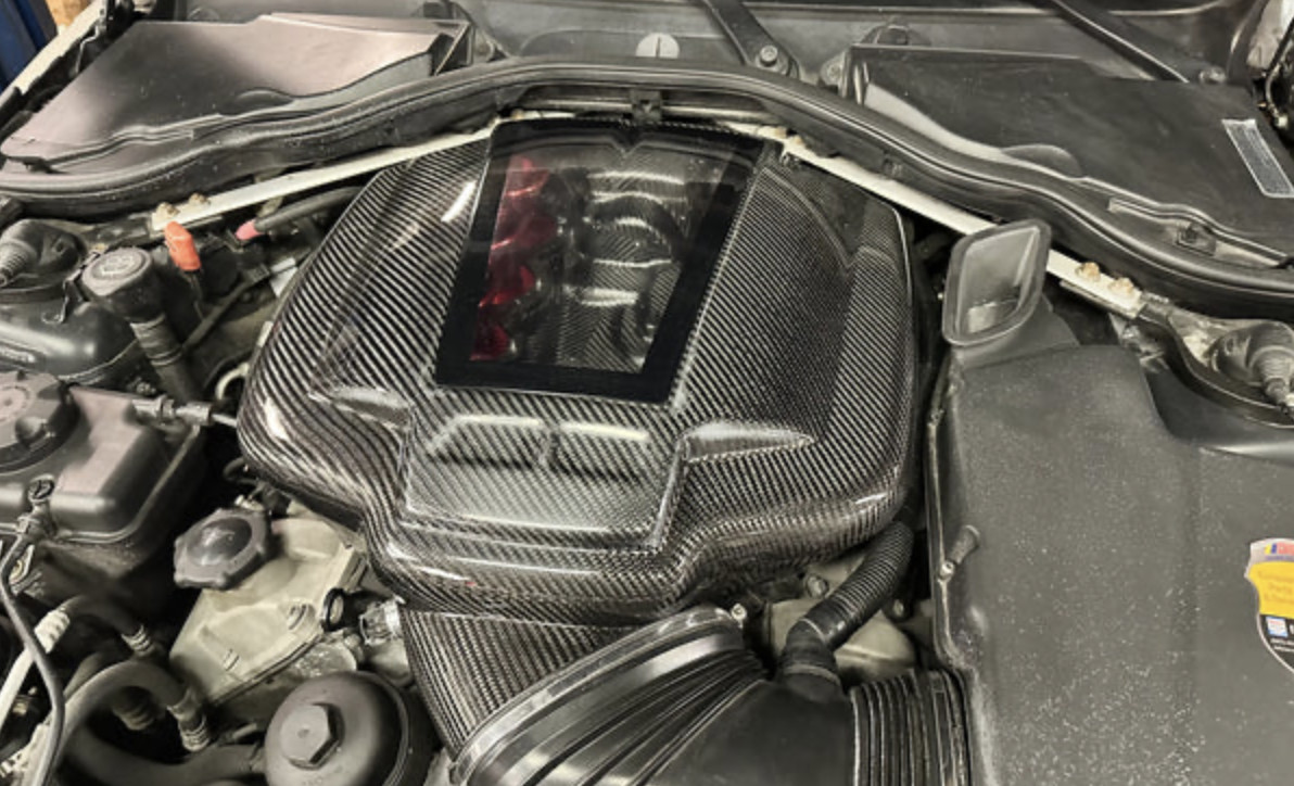 EAE BMW E9X M3 (S65) M3 Carbon Fiber Intake Plenum