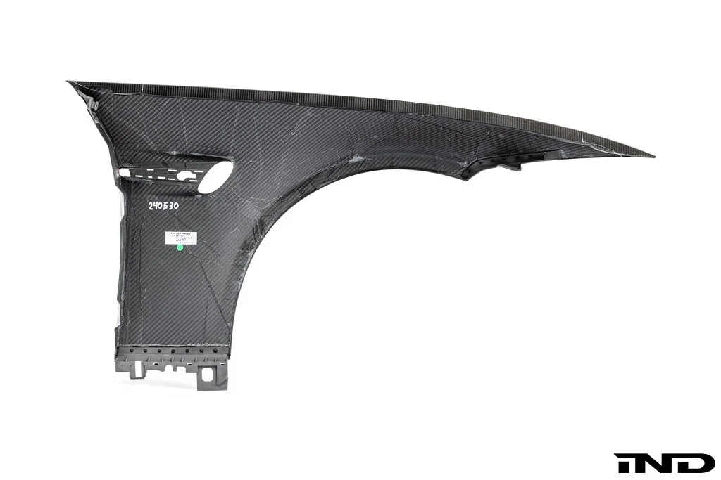 Karbonius E92 M3 Carbon OEM Style Fender Set IND Distribution