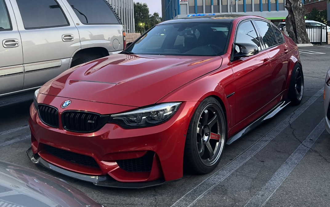 Midwest BMW aftermarket parts in Chicago, IL. Cosmetic and performance mods.