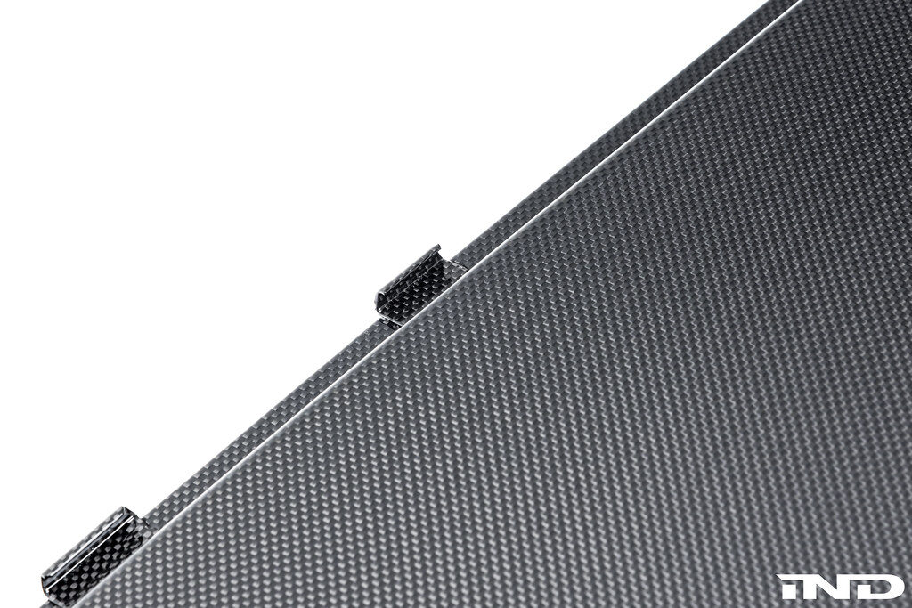 bmw e92 m3 carbon fiber roof install diy how to ind distribution karbonius m3list m3parts pricing cost