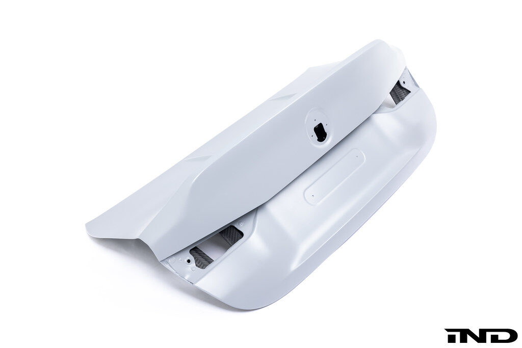 csl trunk bmw g82 m4 bmwm4 IND karbonius boot lid trunks lids 