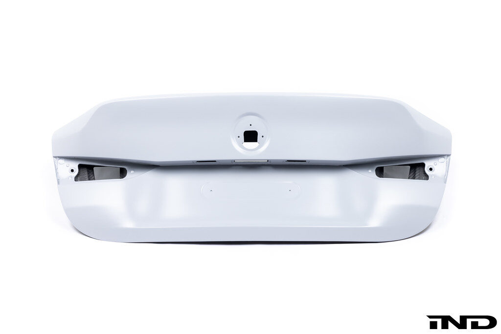csl trunk bmw g82 m4 bmwm4 IND karbonius boot lid trunks lids 