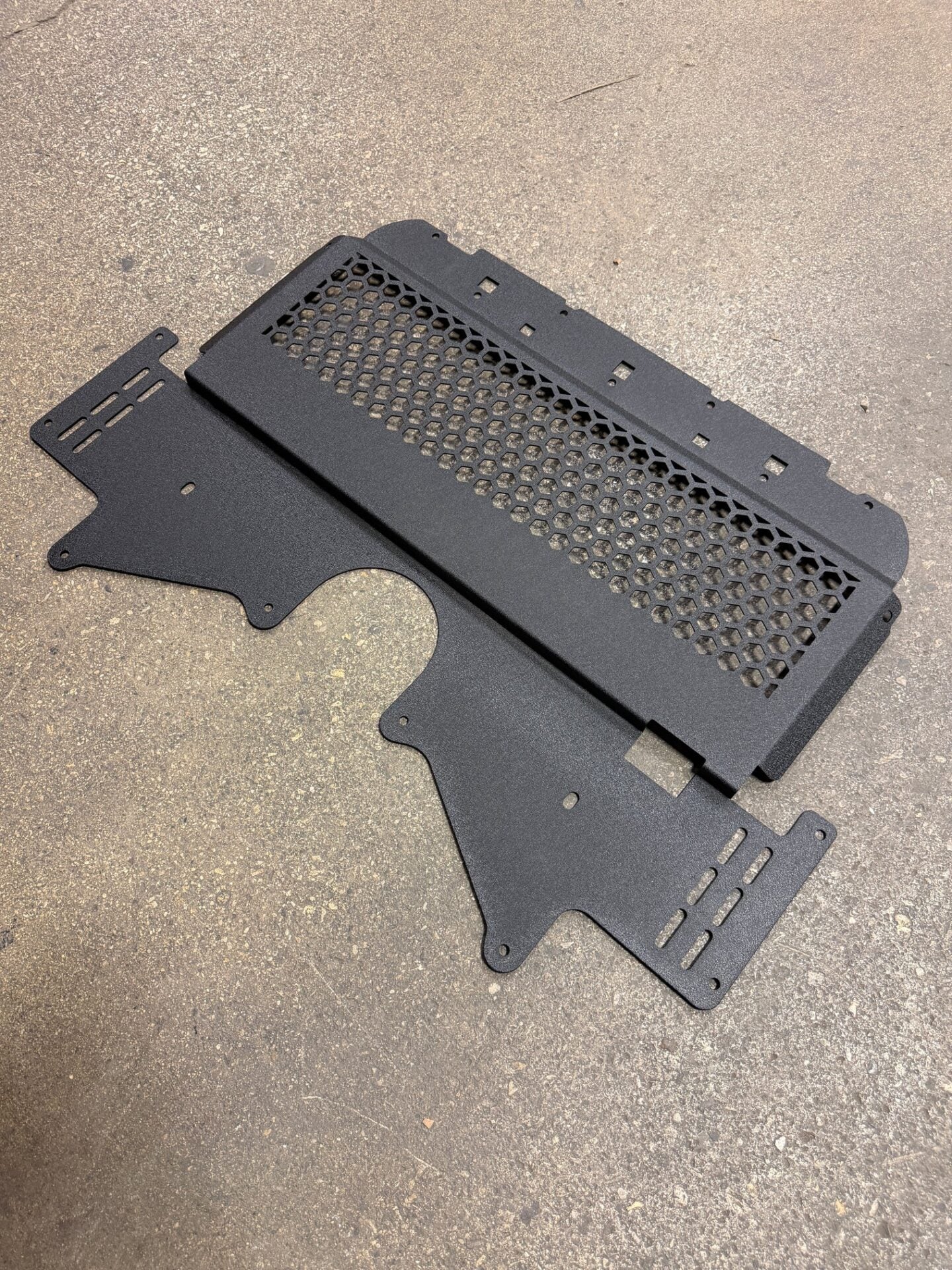 The best skid plate for BMW G80 M3 G82 M4 F80 M3 F82 M4!